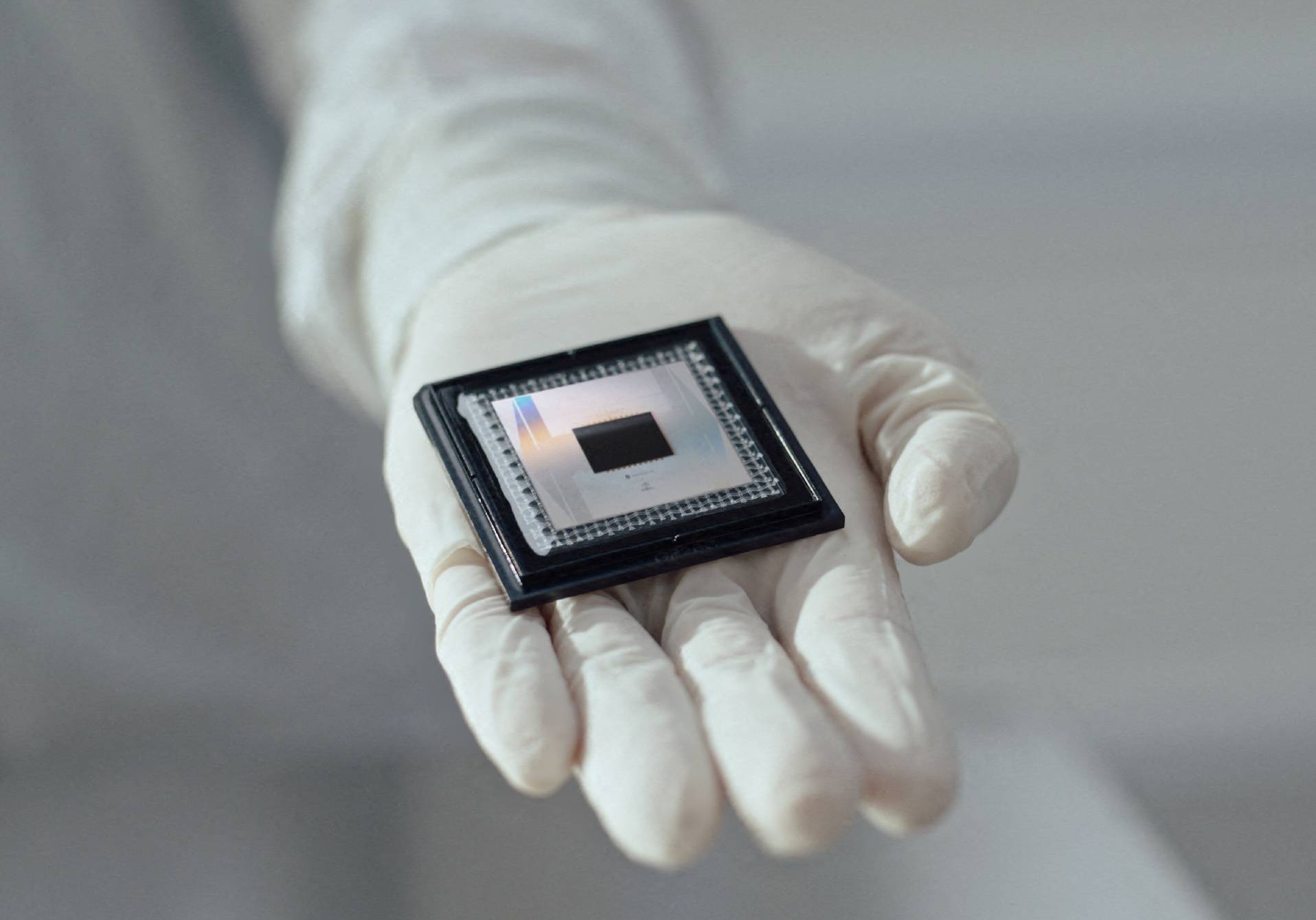 ordinateur quantique, objectif 2030, une enquête du magazine scientifique d'actualité epsiloon 63
