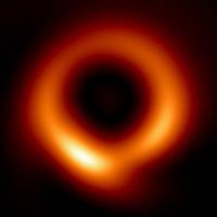 image d'un trou noir